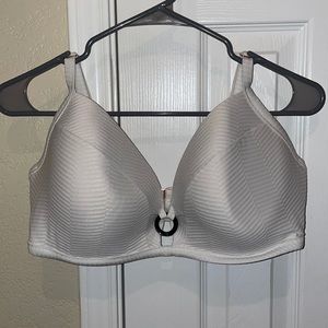 Target 38 DD White Bikini Top